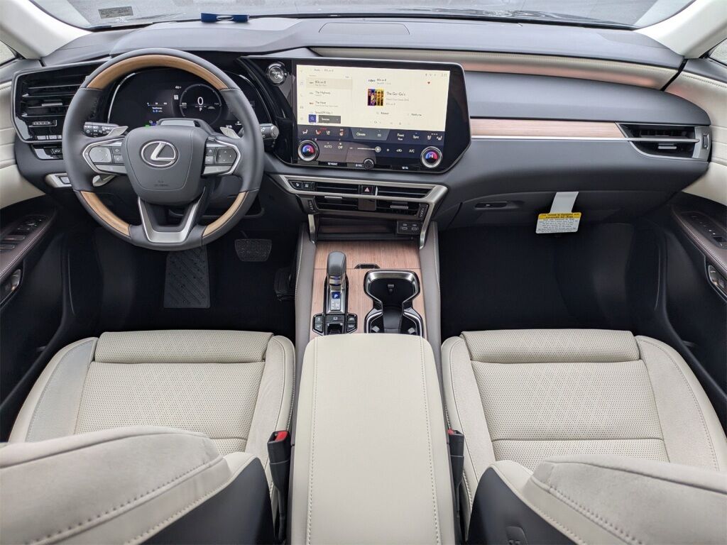 2026 Lexus RX PLUG-IN HYBRID ELECTRIC VEHICLE RX 450h+ LUXURY AWD Richmond VA