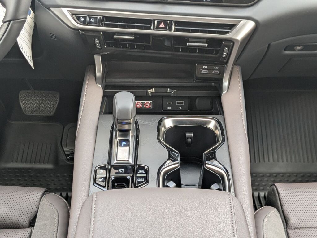 2026 Lexus RX PLUG-IN HYBRID ELECTRIC VEHICLE RX 450h+ LUXURY AWD Richmond VA