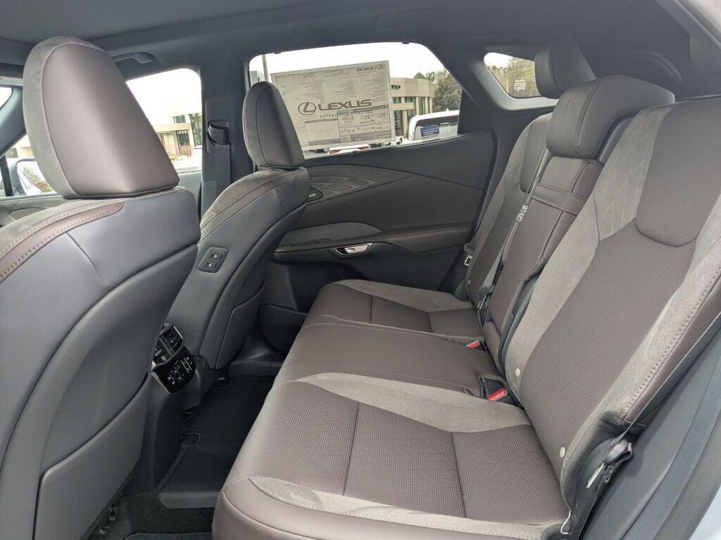 2026 Lexus RX PLUG-IN HYBRID ELECTRIC VEHICLE RX 450h+ LUXURY AWD Richmond VA