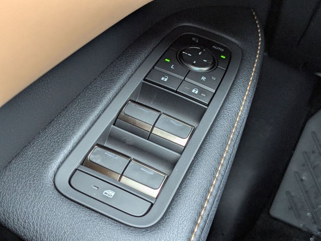 2026 Lexus RX PLUG-IN HYBRID ELECTRIC VEHICLE RX 450h+ PREMIUM AWD Richmond VA