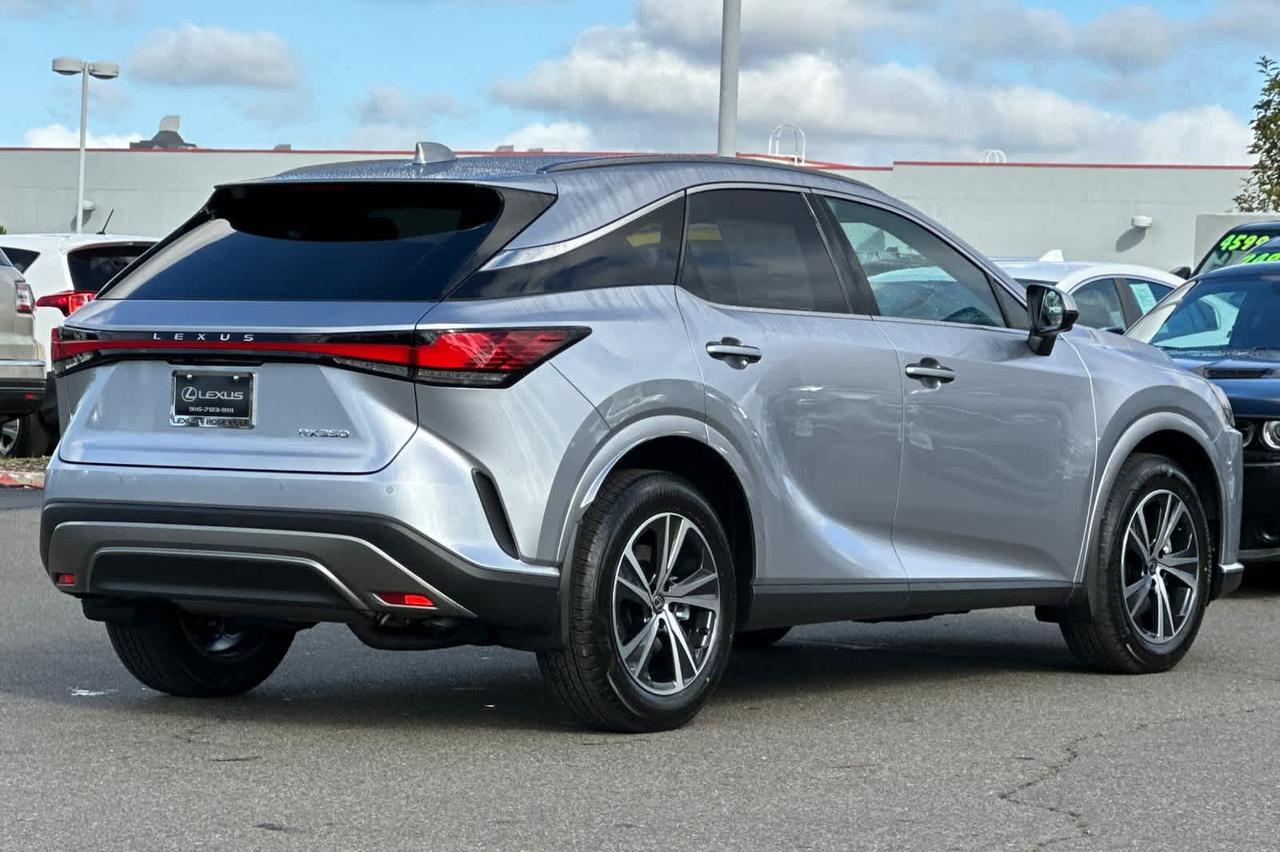 2026 Lexus RX Premium