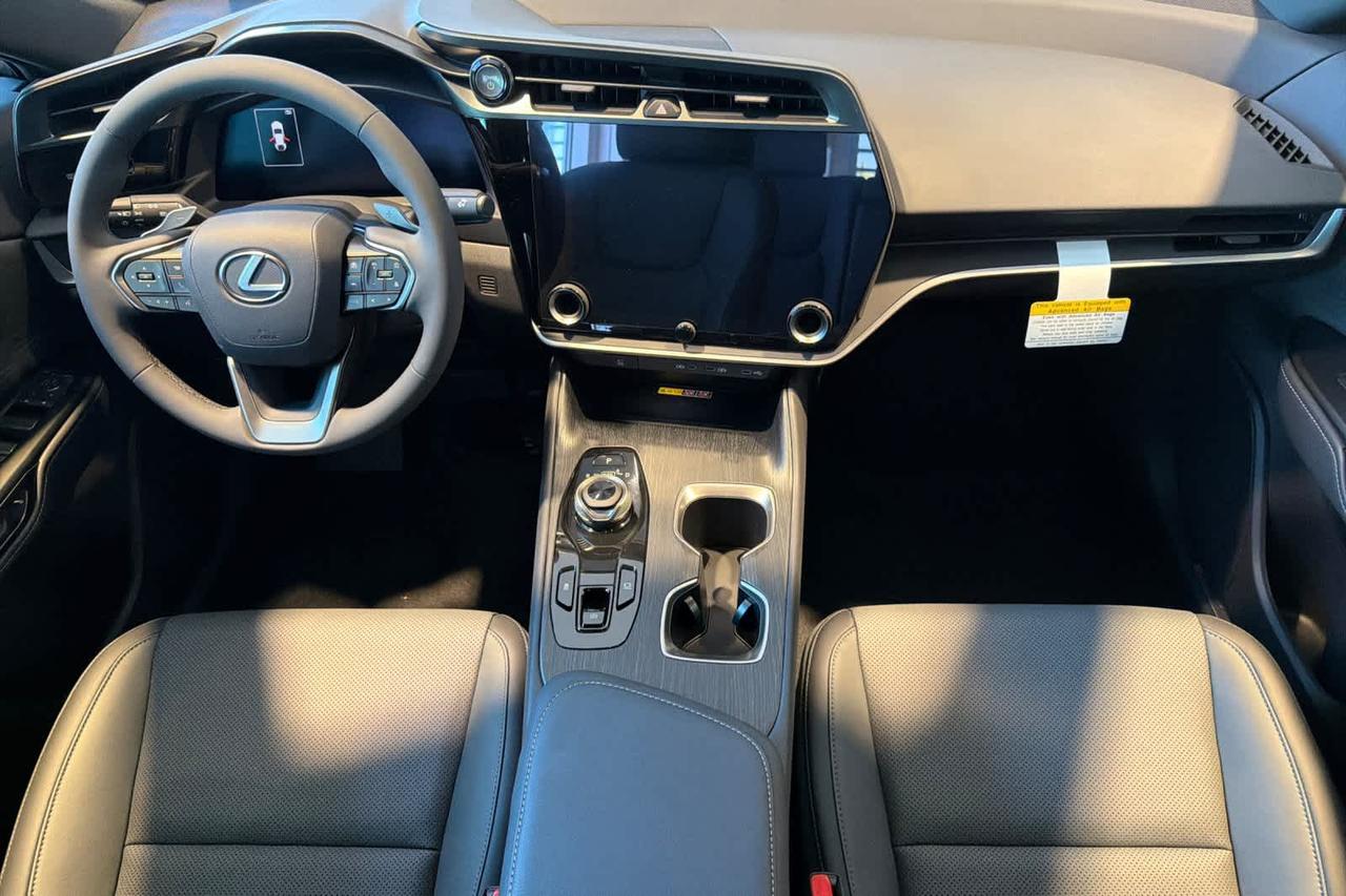 2026 Lexus RZ 450e PREMIUM AWD