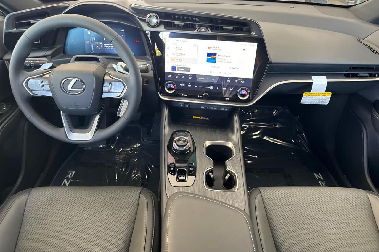 2026 Lexus RZ 450e PREMIUM AWD