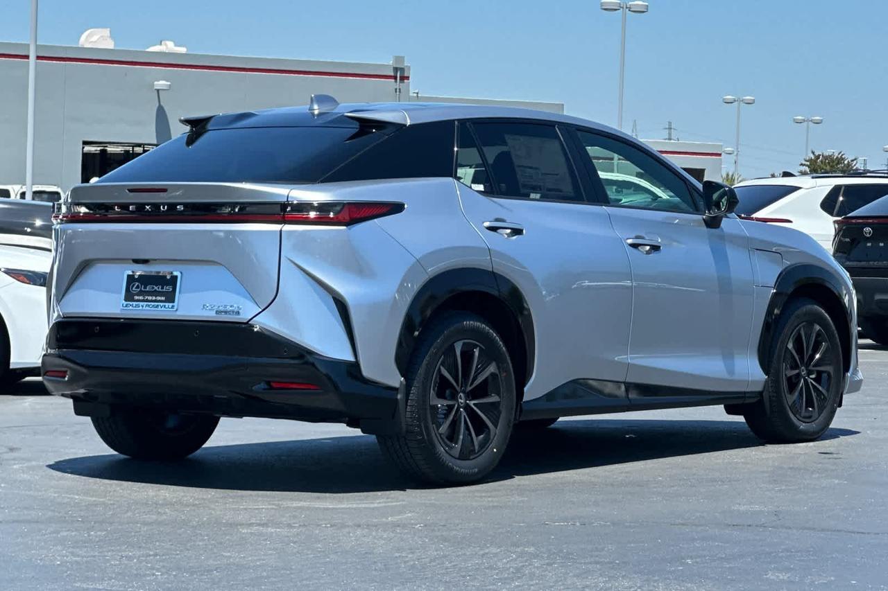 2026 Lexus RZ 550e Premium