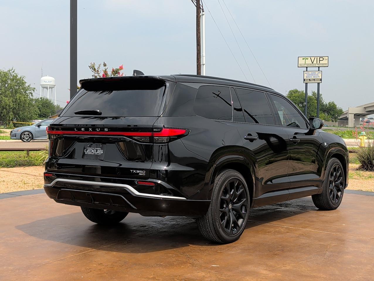 2026 Lexus TX 350 F SPORT Handling