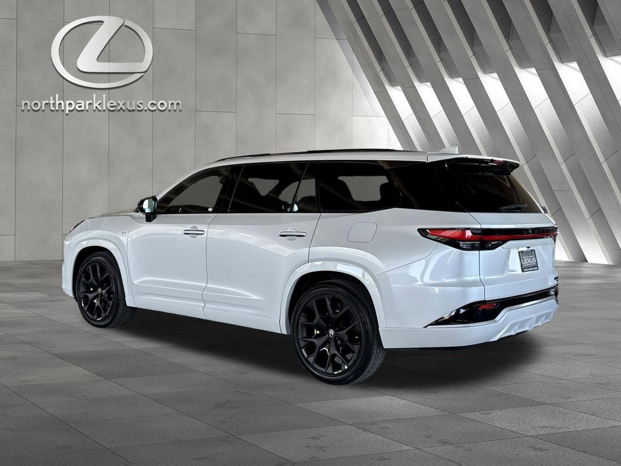 2026 Lexus TX 350 F SPORT Handling