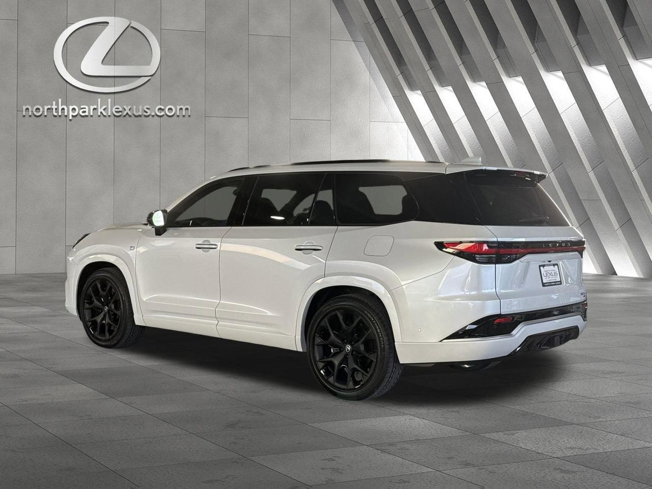 2026 Lexus TX 350 F SPORT Handling