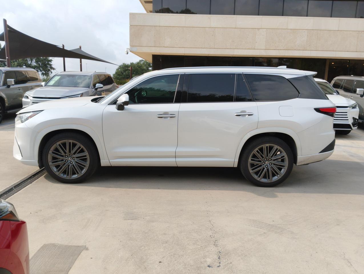 2026 Lexus TX