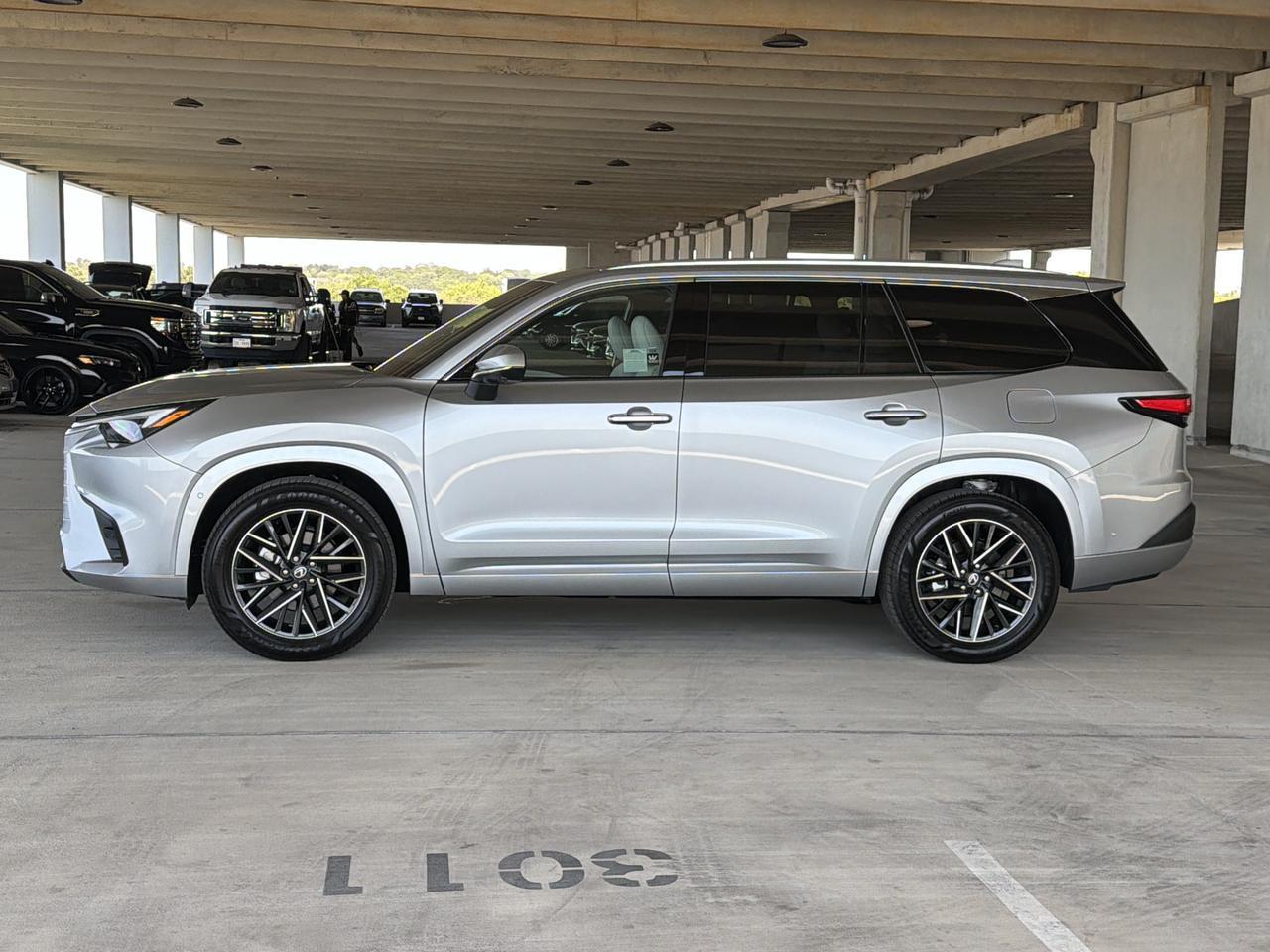 2026 Lexus TX 350 Premium