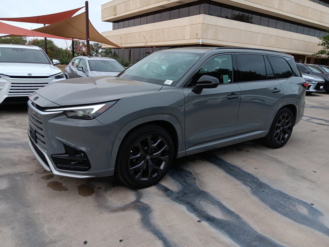 2026 Lexus TX 500h F SPORT Performance Luxury