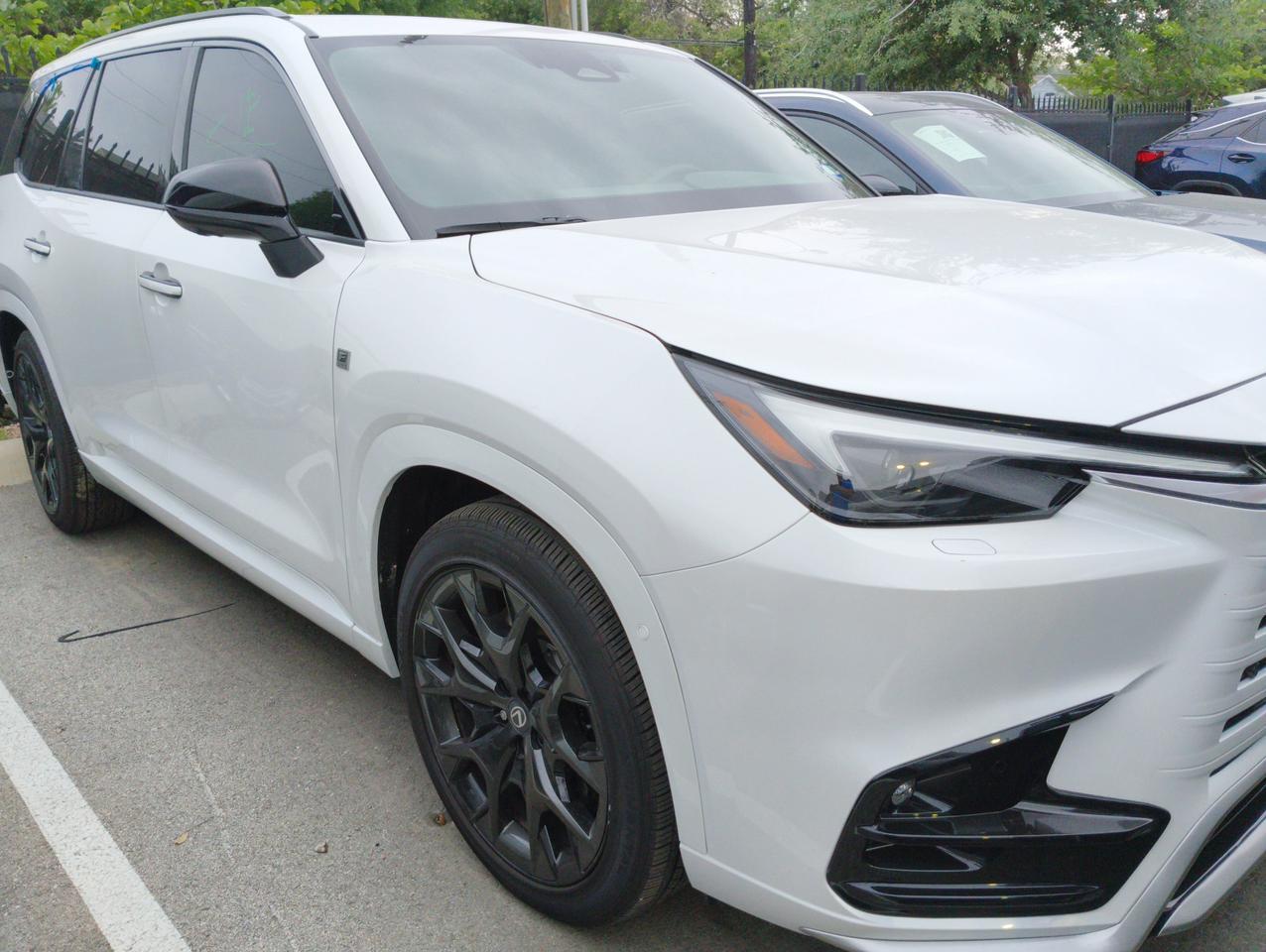 2026 Lexus TX 500h F SPORT Performance Premium