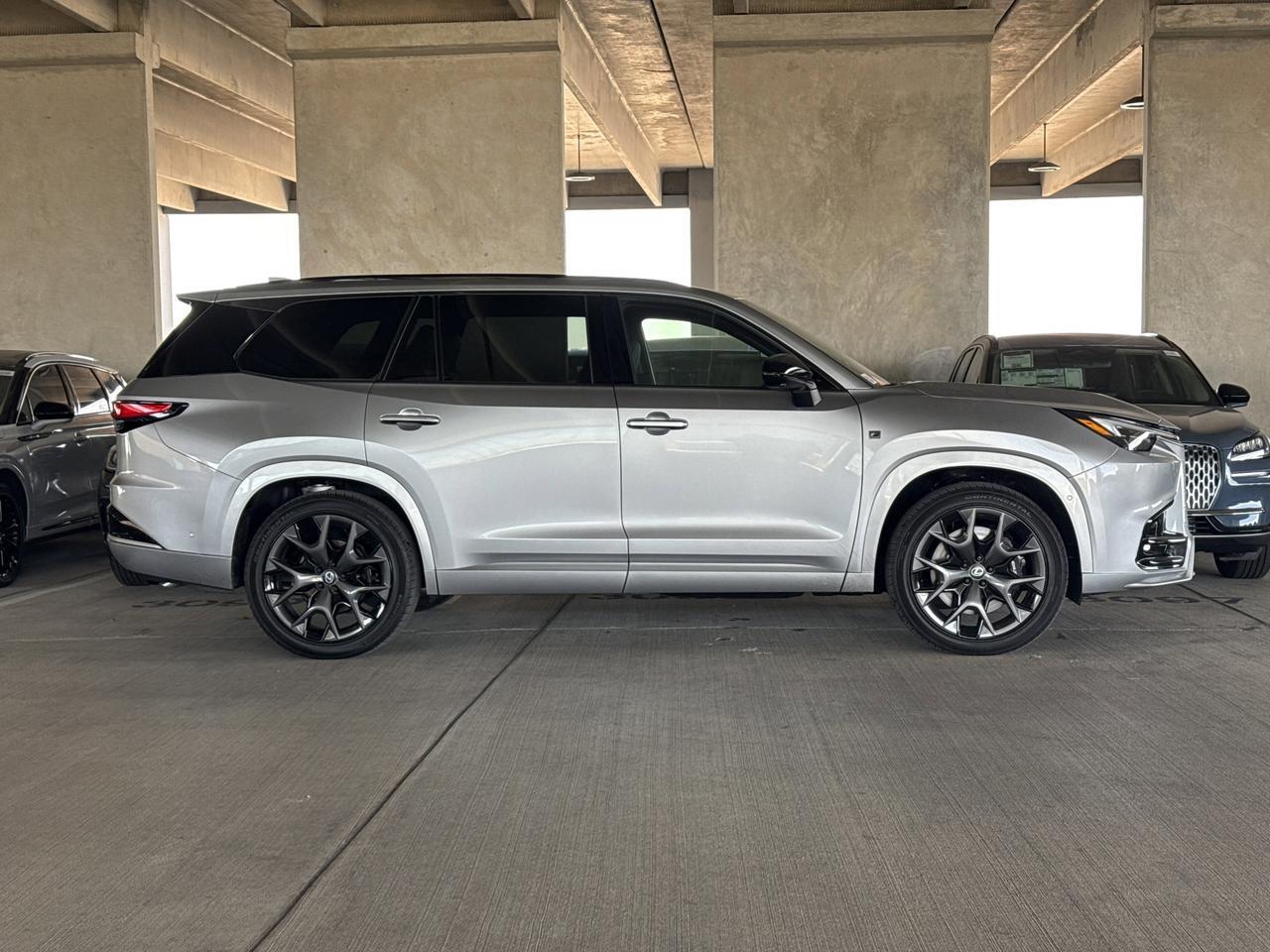 2026 Lexus TX 500h F SPORT Performance Premium