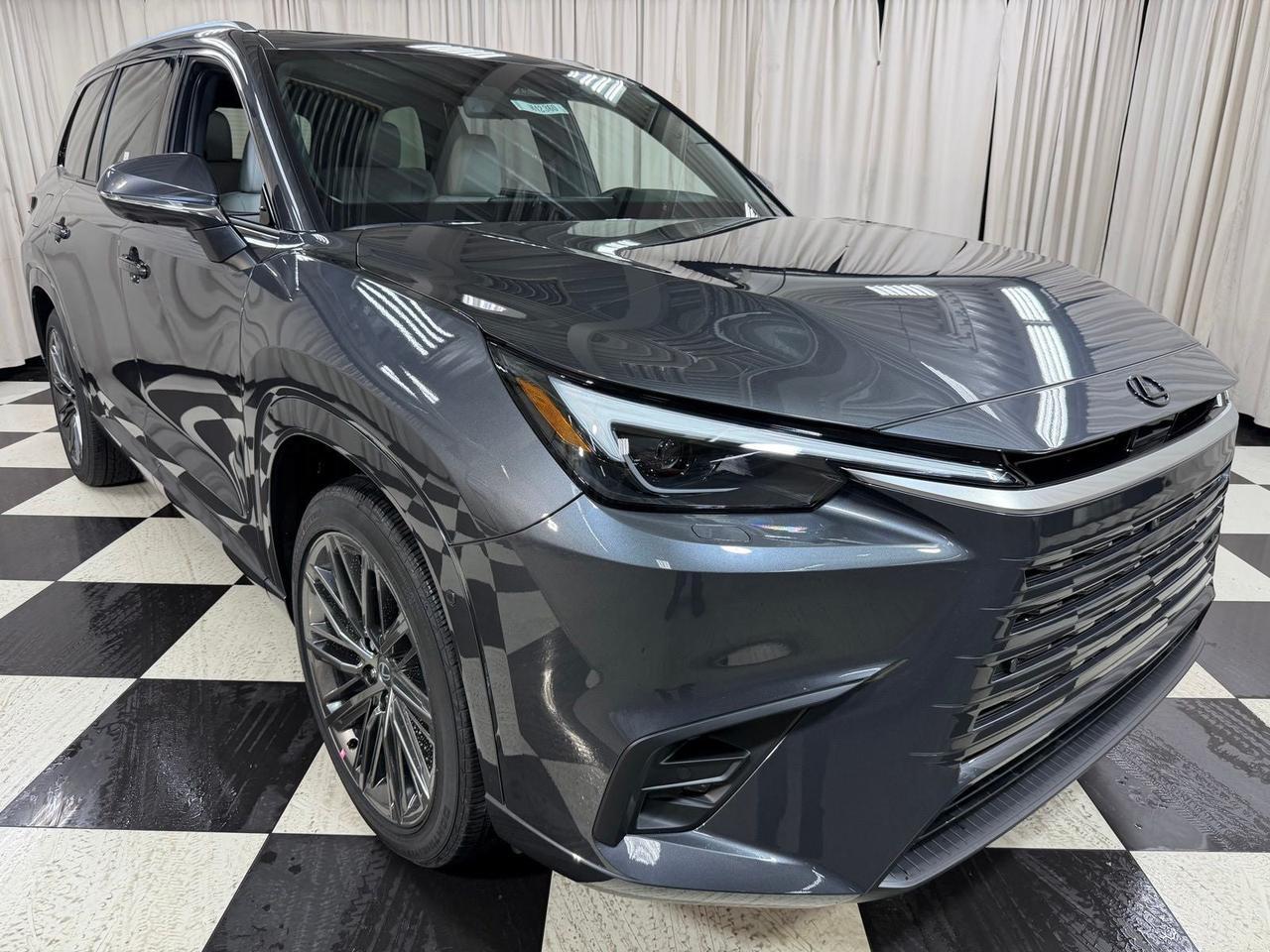 2026 Lexus TX PLUG-IN HYBRID ELECTRIC VEHICLE TX 550h+ LUXURY AWD