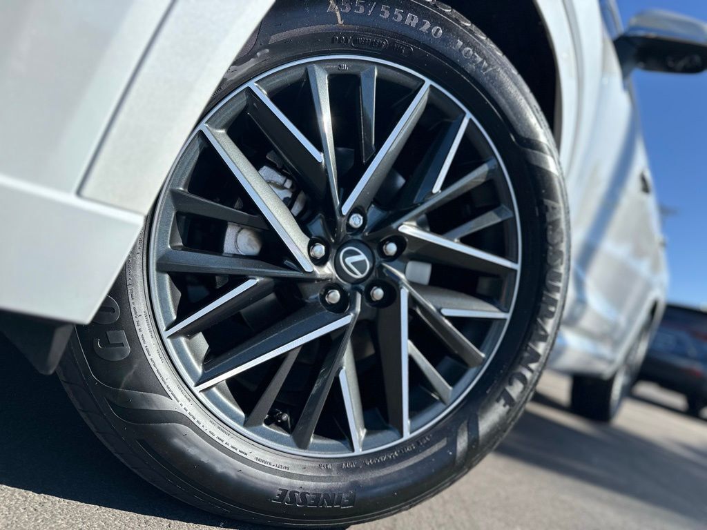 2026 Lexus TX PREMIUM