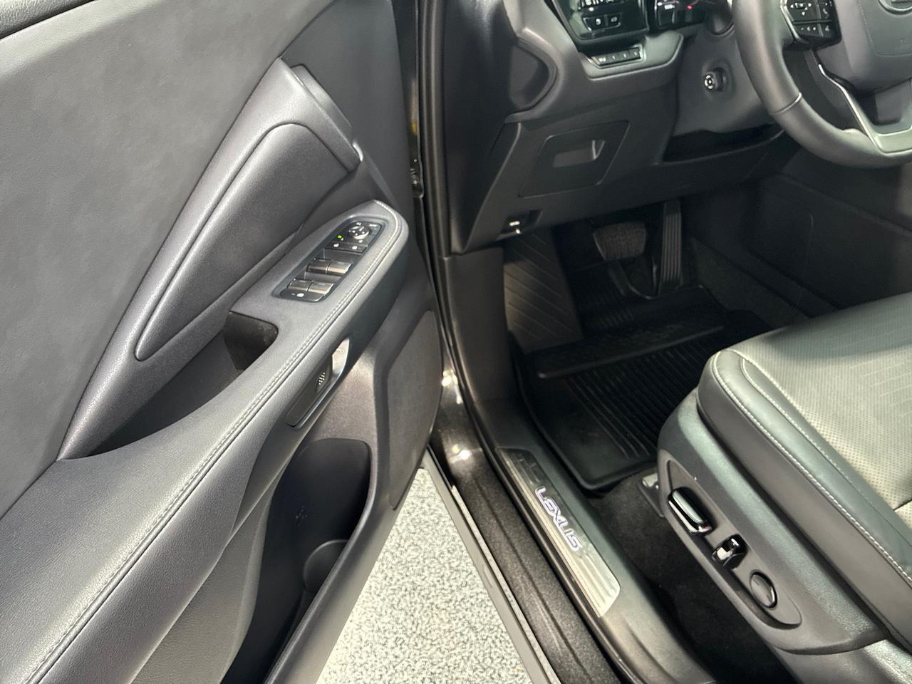 2026 Lexus TX350 Premium, Captain's Chairs, Convenience Pkg, Tech Pkg, Tow, Illuminated Door Sills Houston TX