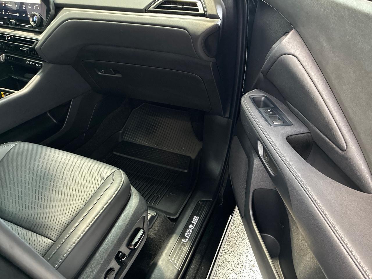 2026 Lexus TX350 Premium, Captain's Chairs, Convenience Pkg, Tech Pkg, Tow, Illuminated Door Sills Houston TX