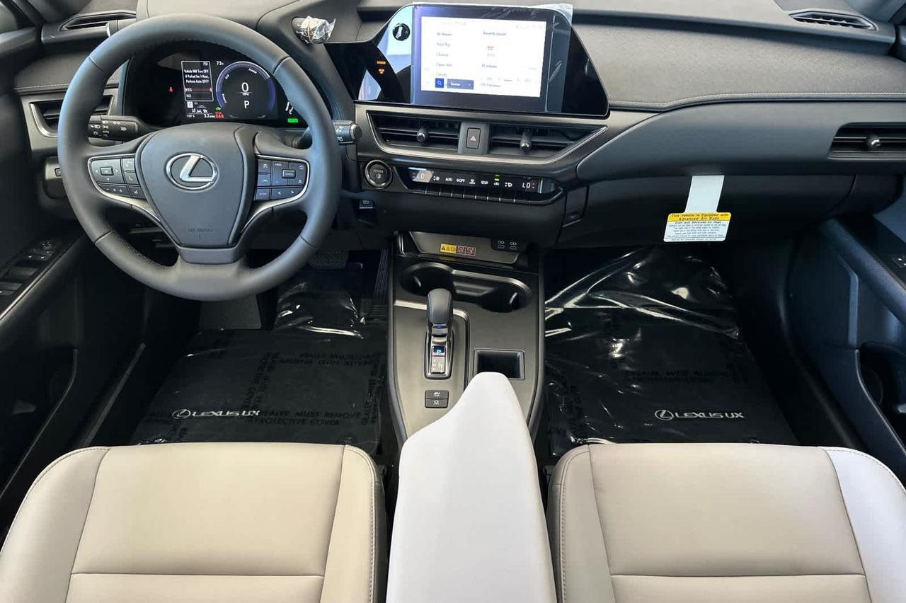 2026 Lexus UX 300h