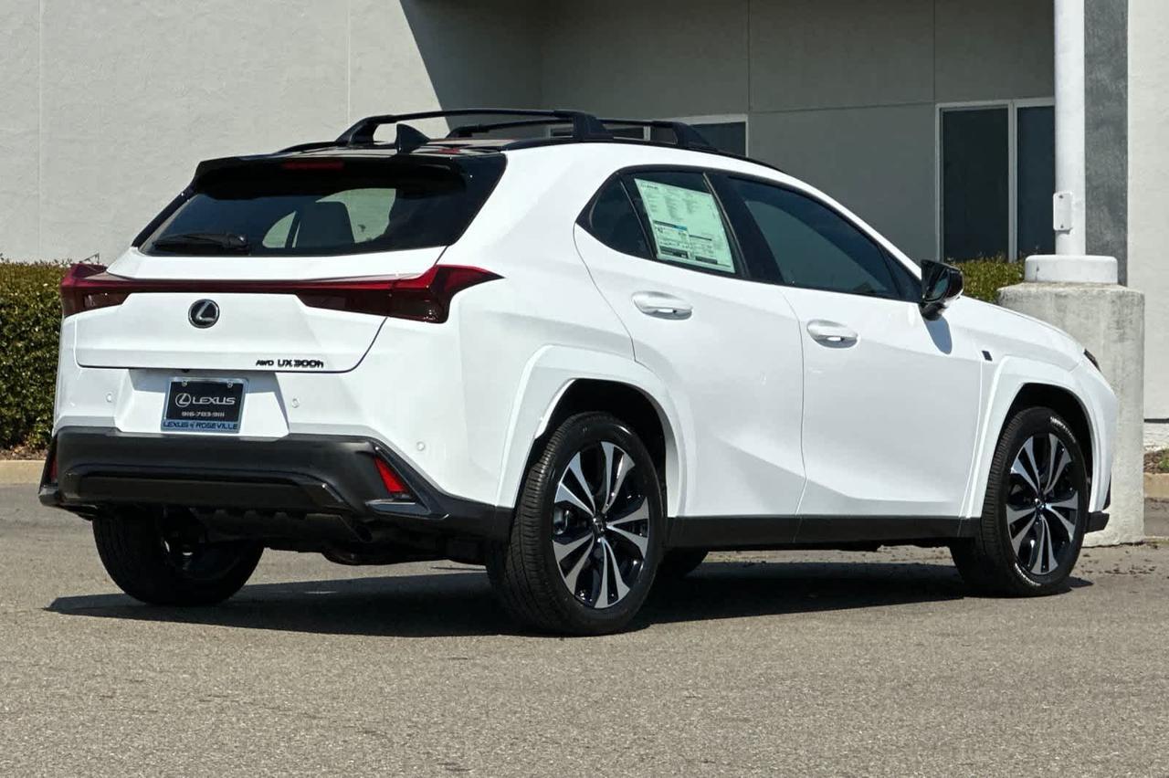 2026 Lexus UX 300h F SPORT Design