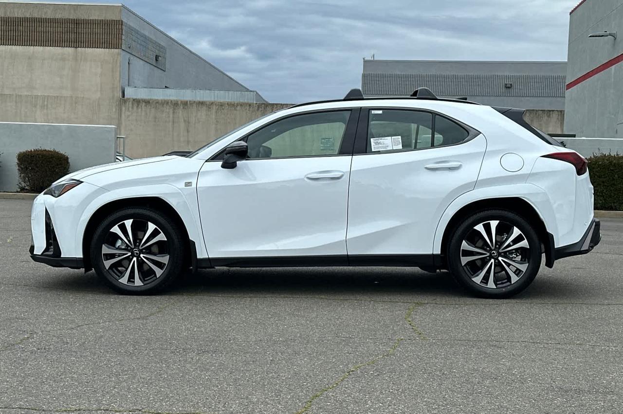 2026 Lexus UX 300h F SPORT Design Roseville CA