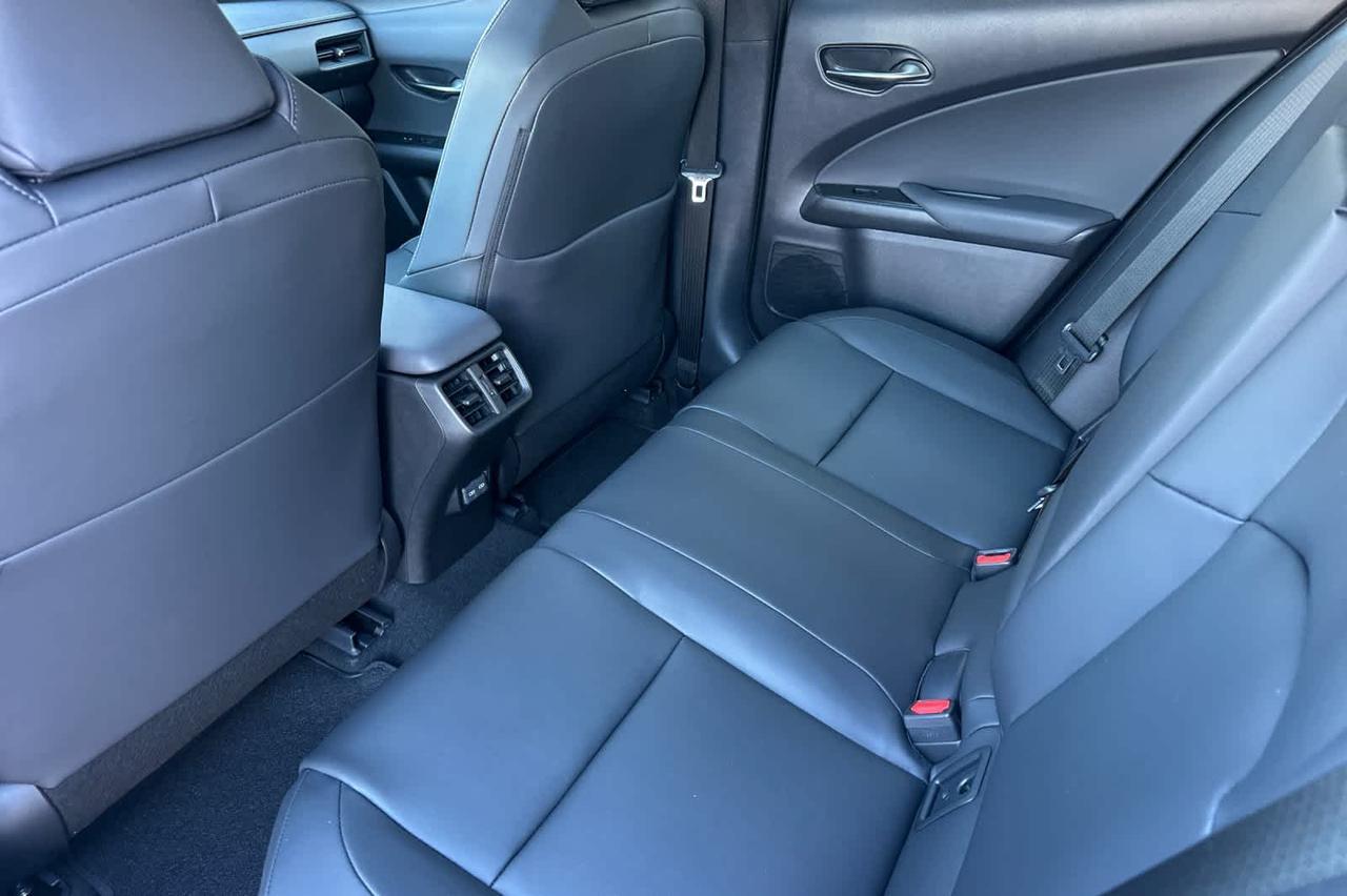 2026 Lexus UX 300h F SPORT Design Roseville CA