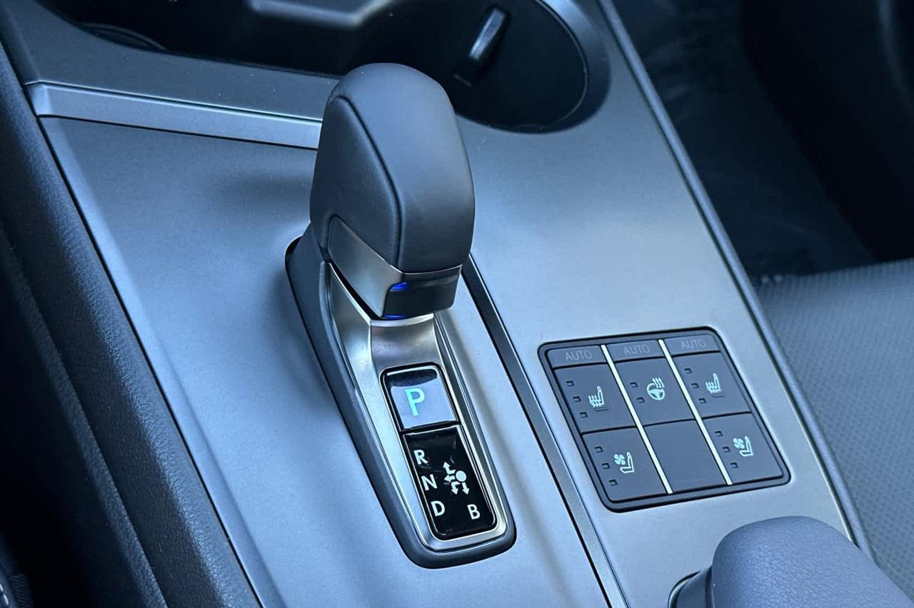 2026 Lexus UX 300h F SPORT Design Roseville CA