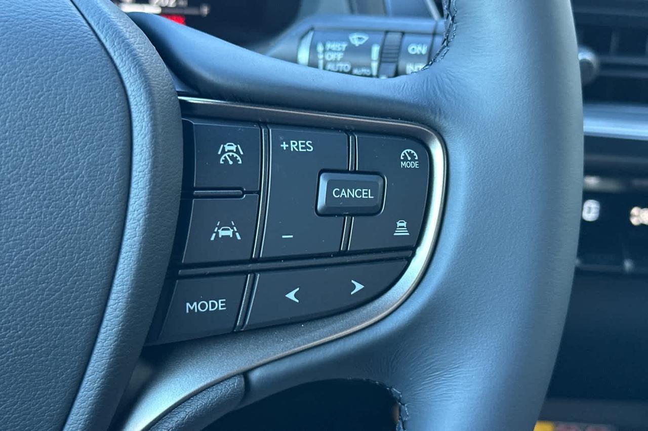 2026 Lexus UX 300h F SPORT Design Roseville CA