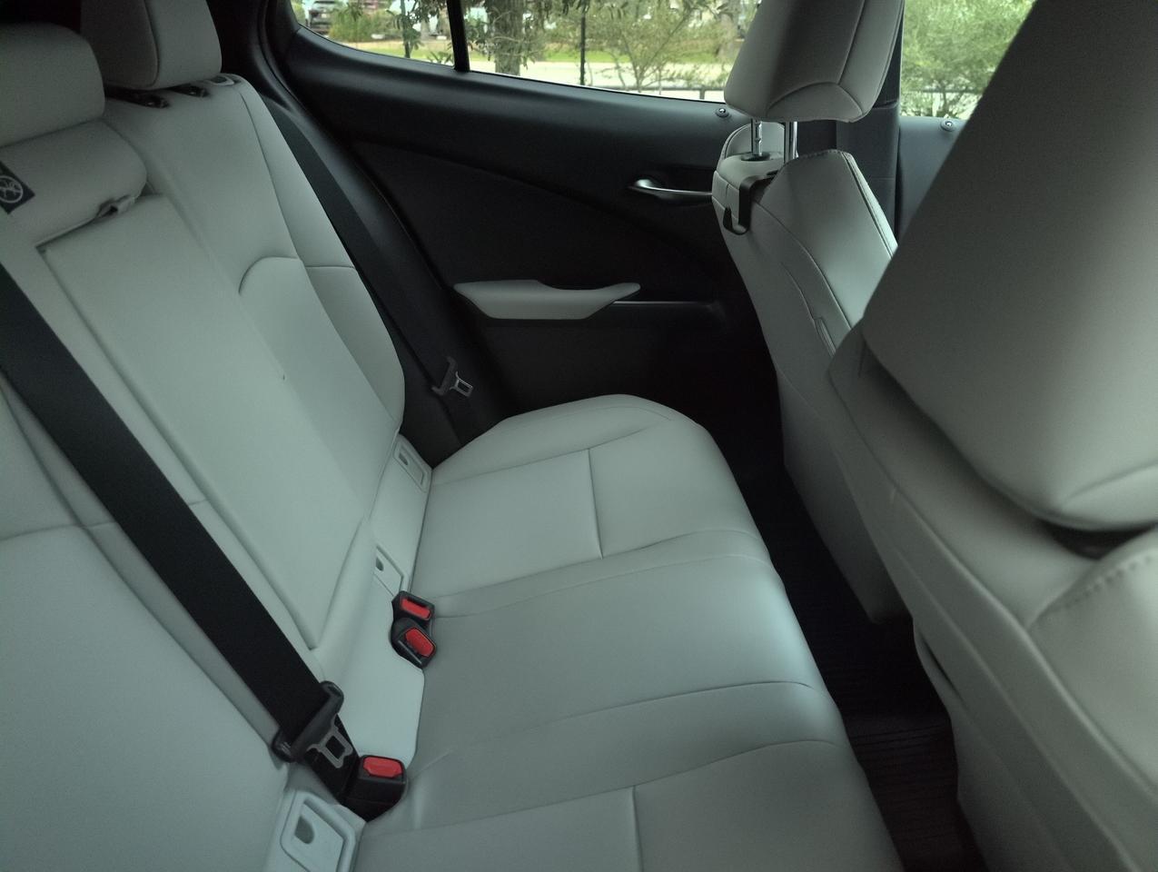2026 Lexus UX 300h F SPORT Design San Antonio TX