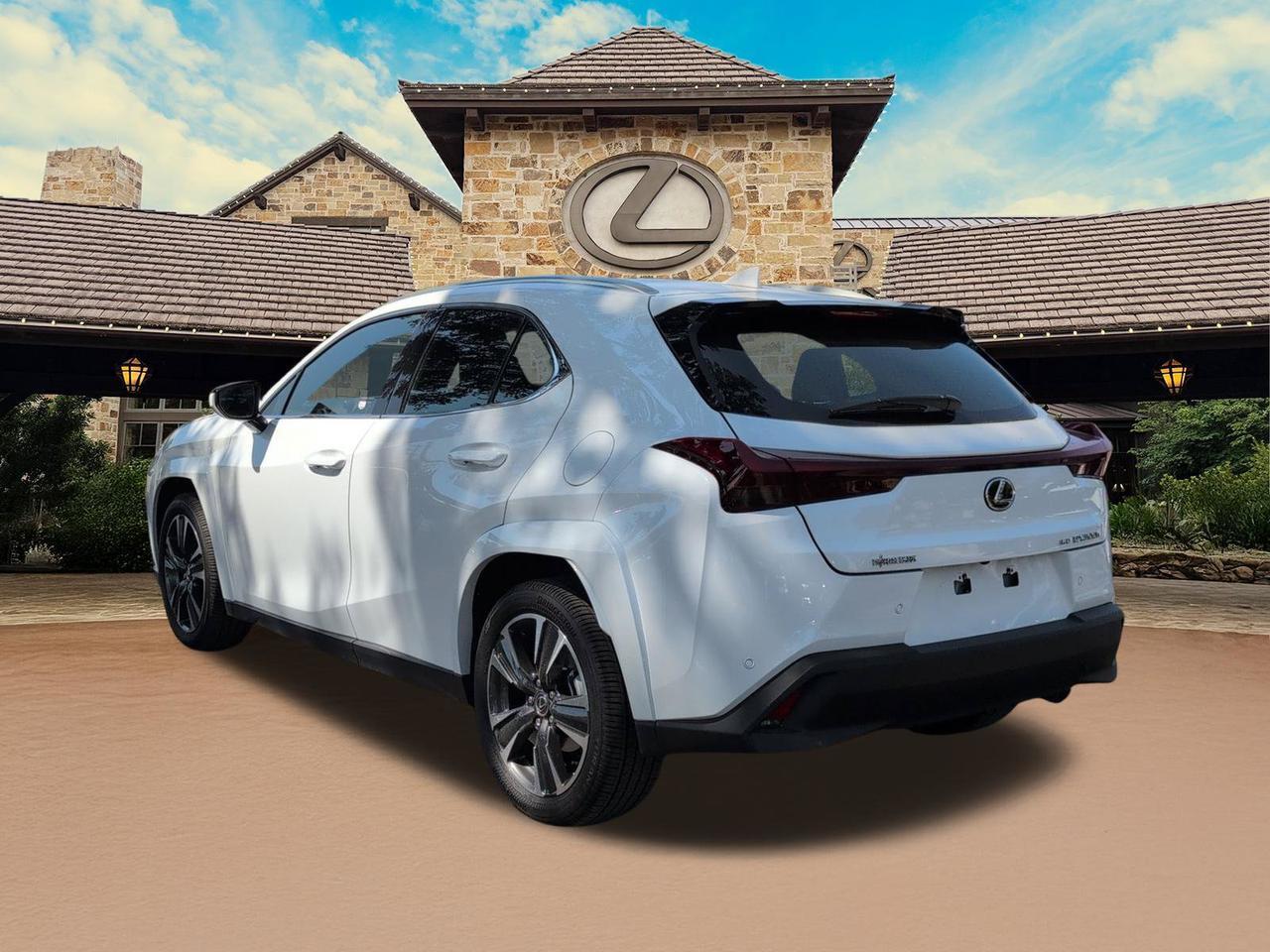 2026 Lexus UX 300h Premium
