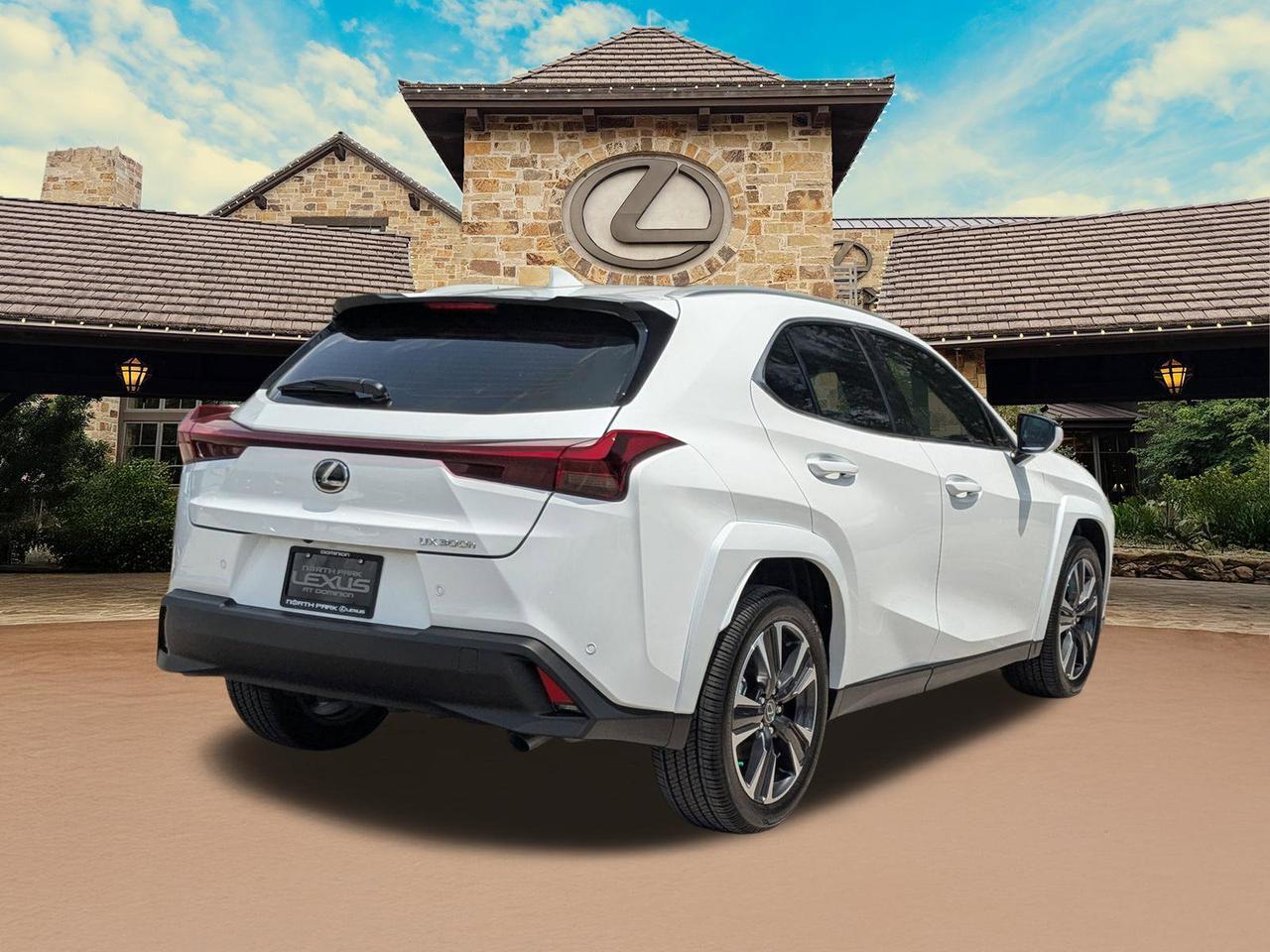 2026 Lexus UX 300h Premium