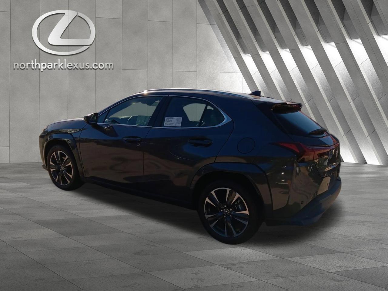 2026 Lexus UX 300h Premium