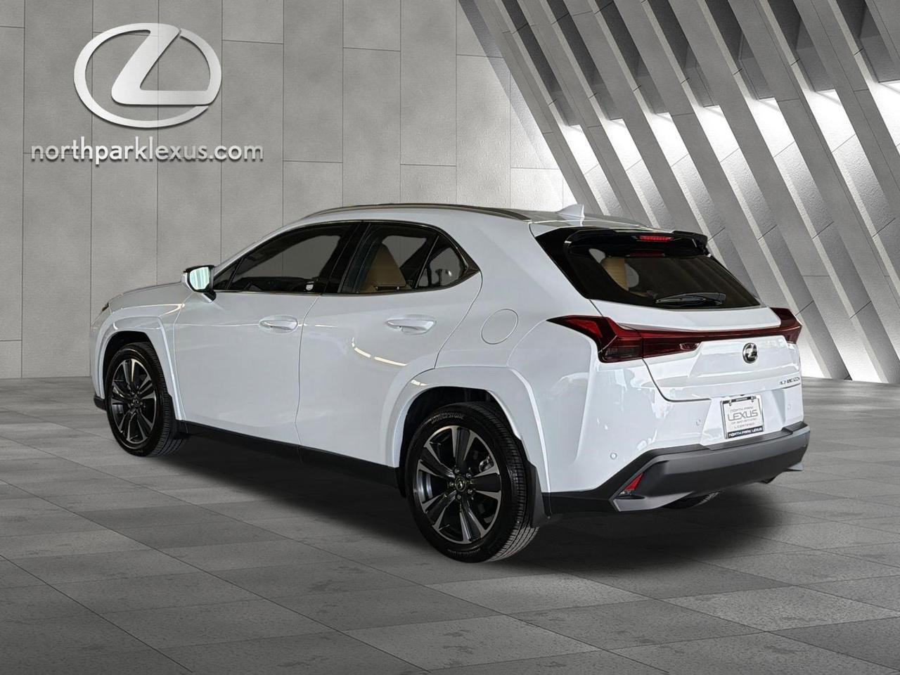 2026 Lexus UX 300h Premium