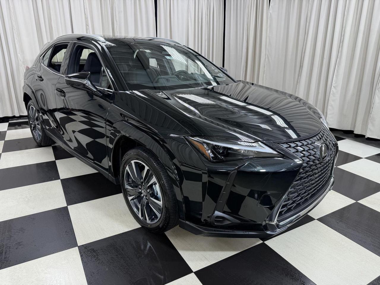 2026 Lexus UX 300h Premium