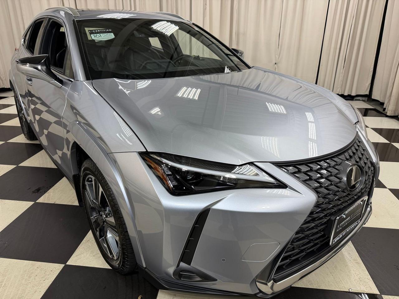 2026 Lexus UX 300h Premium