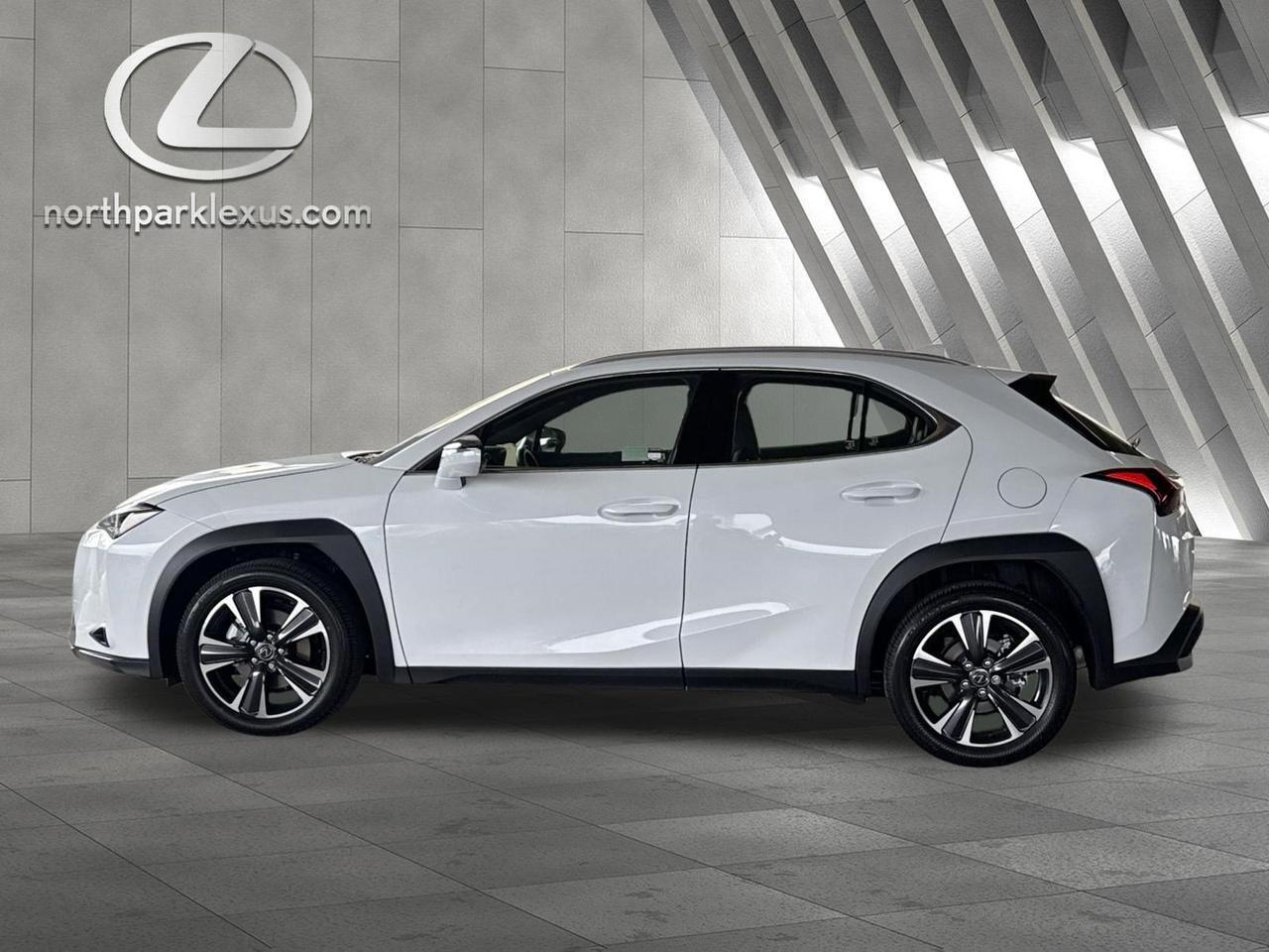2026 Lexus UX 300h