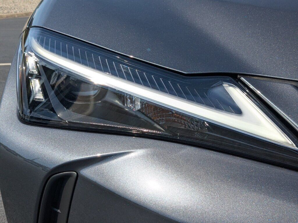 2026 Lexus UX HYBRID UX 300h PREMIUM AWD Richmond VA