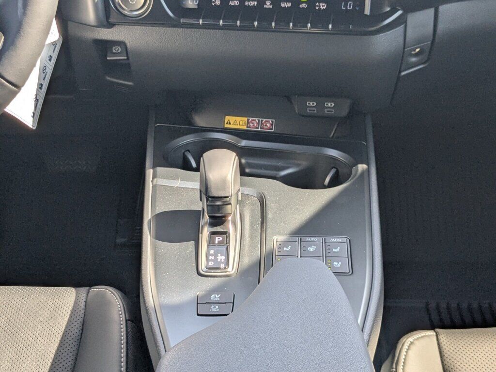 2026 Lexus UX HYBRID UX 300h PREMIUM AWD Richmond VA