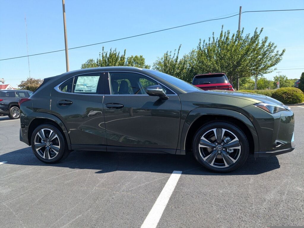 2026 Lexus UX HYBRID UX 300h PREMIUM AWD