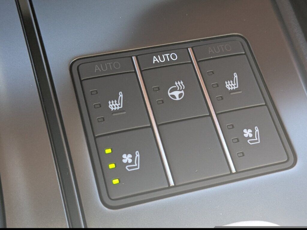 2026 Lexus UX HYBRID UX 300h PREMIUM AWD Richmond VA