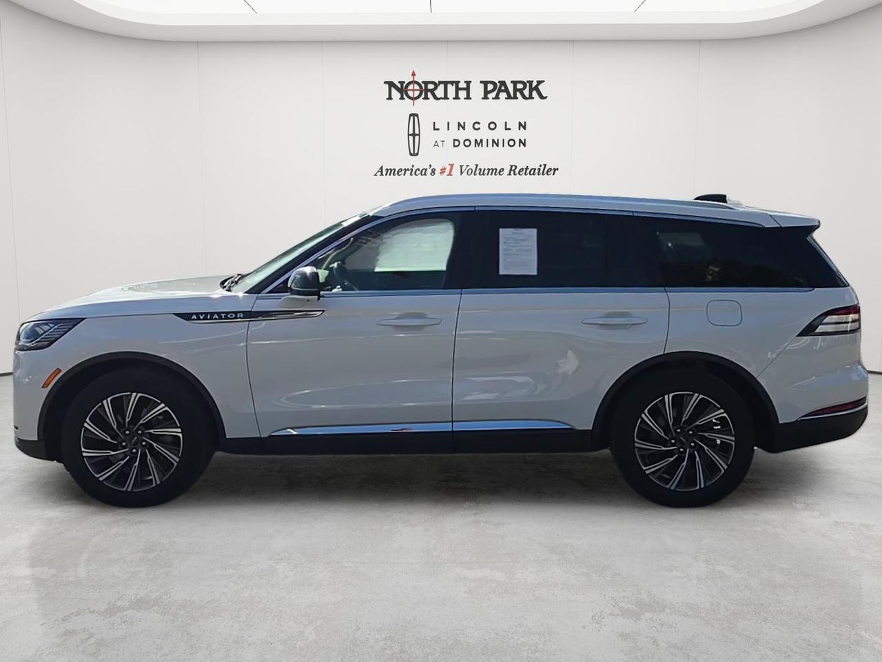 2026 Lincoln Aviator Livery