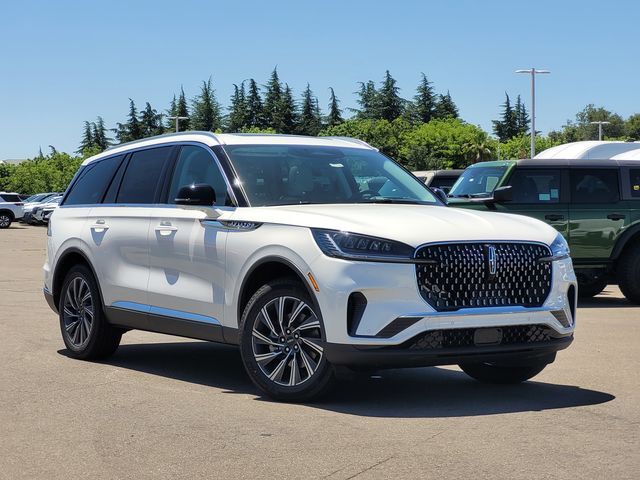 2026 Lincoln Aviator Premiere AWD's photo