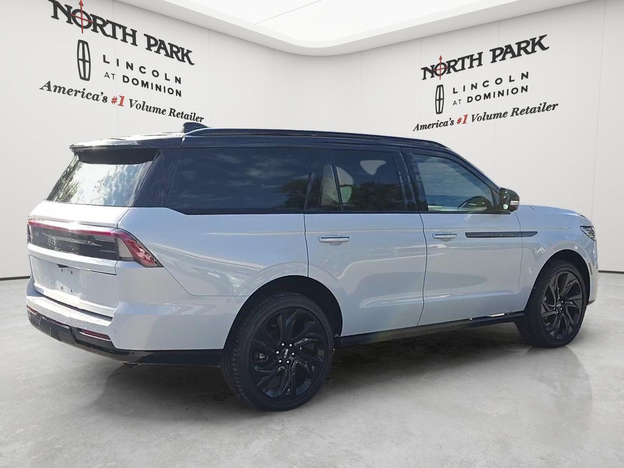 2026 Lincoln Navigator Black Label