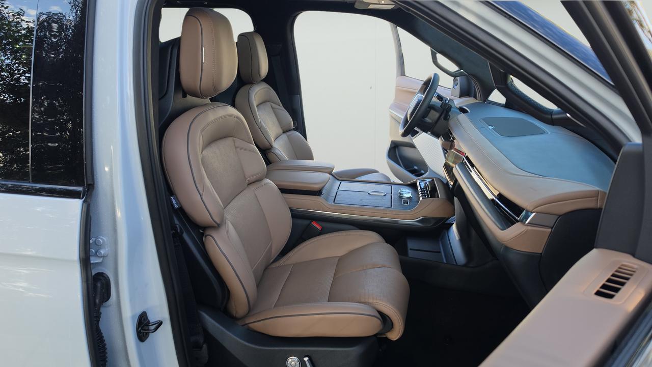 2026 Lincoln Navigator Black Label