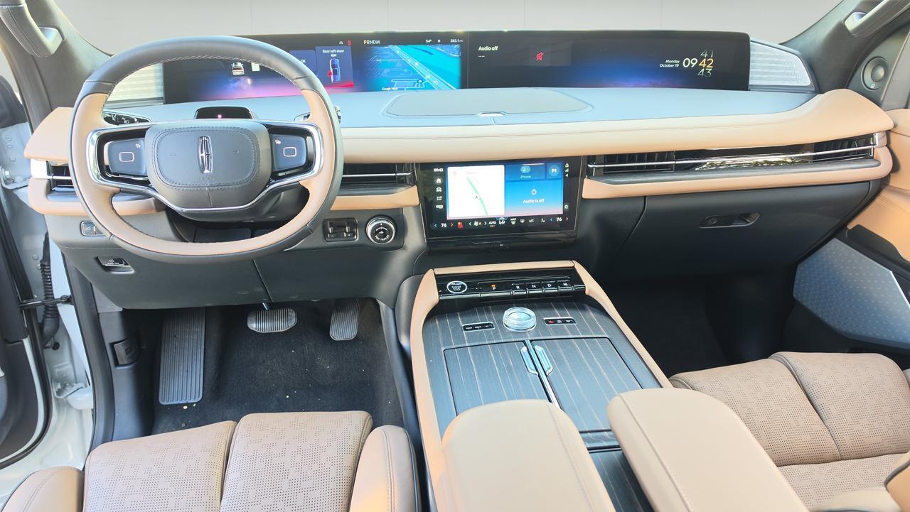2026 Lincoln Navigator Black Label