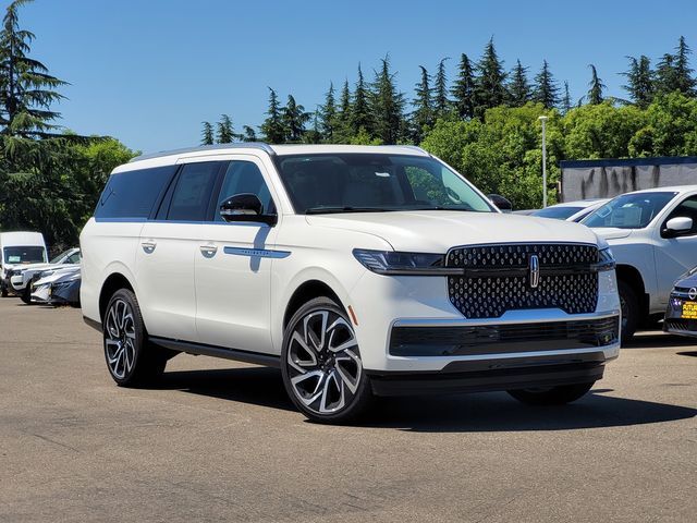 2026 Lincoln Navigator L Reserve