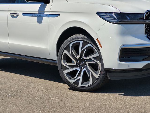 2026 Lincoln Navigator L Reserve