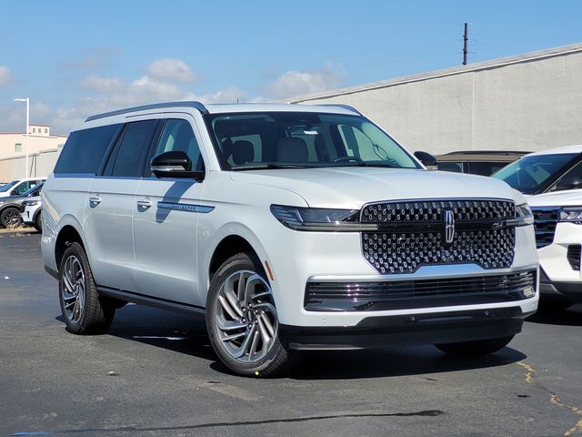 2026 Lincoln Navigator L Reserve