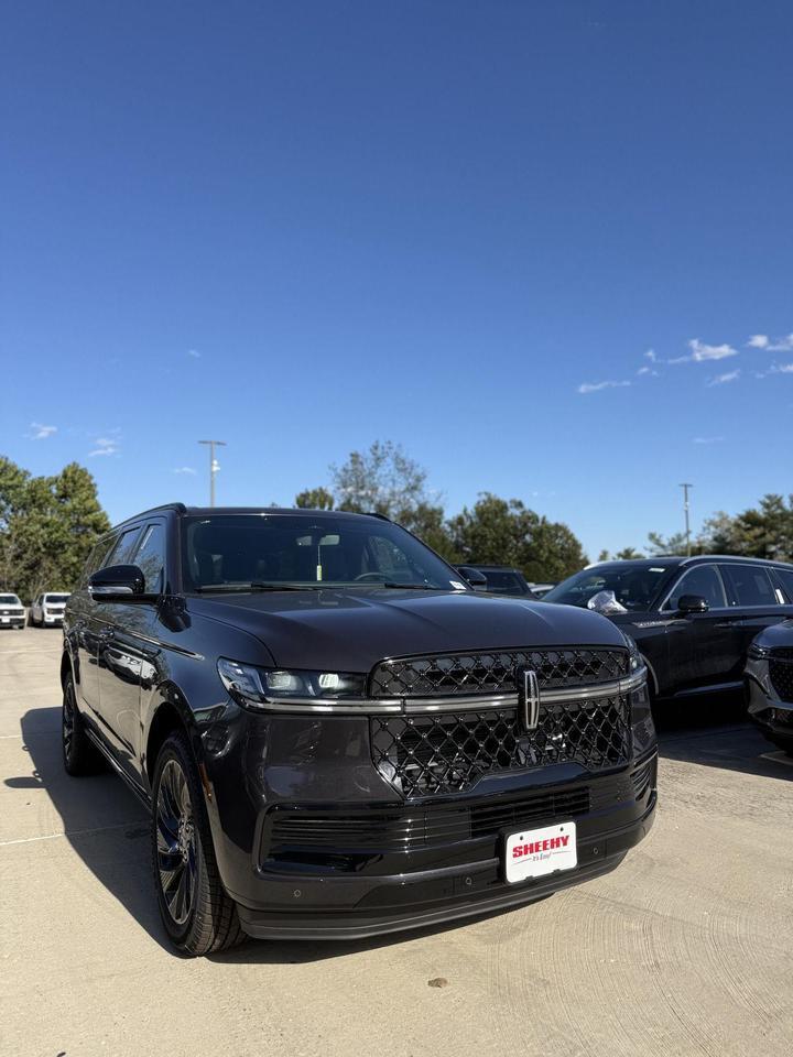 2026 Lincoln Navigator L Reserve