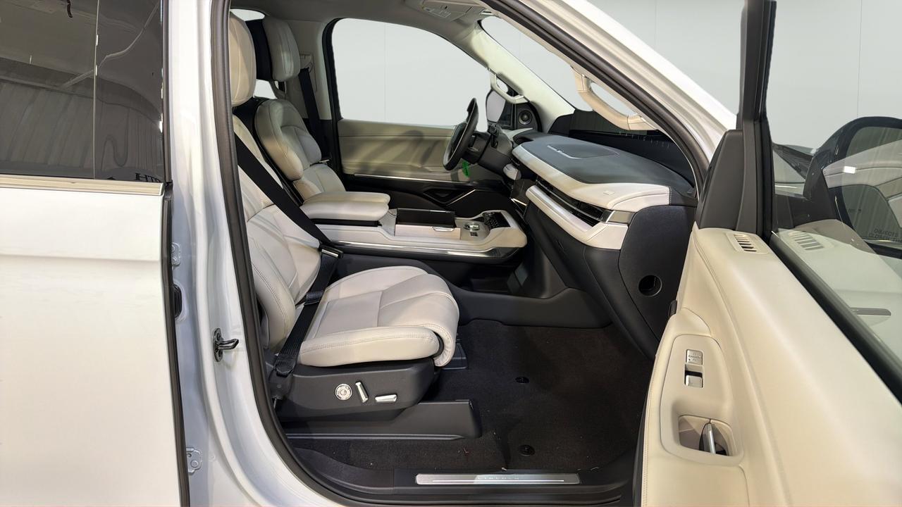 2026 Lincoln Navigator Premiere San Antonio TX