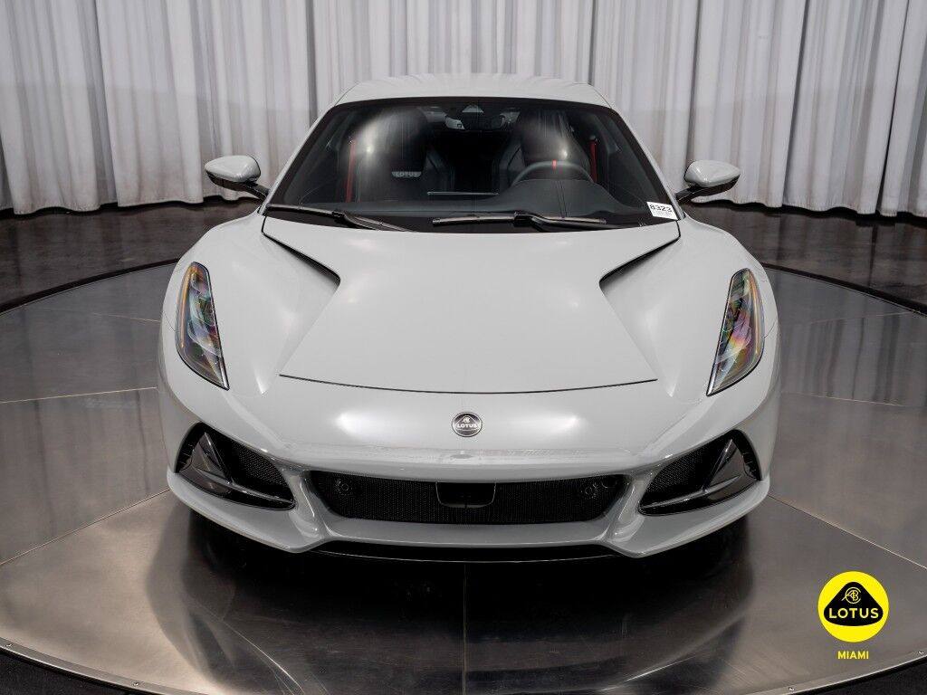 2026 Lotus Emira Turbo SE