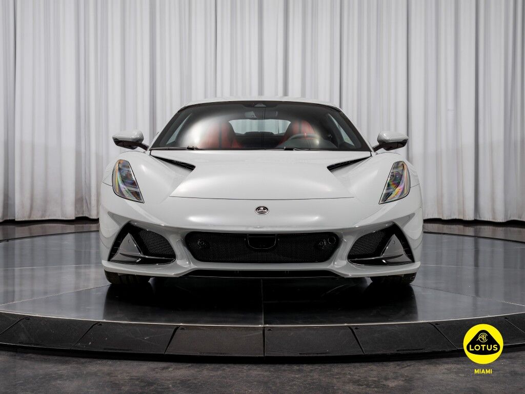 2026 Lotus Emira Turbo SE